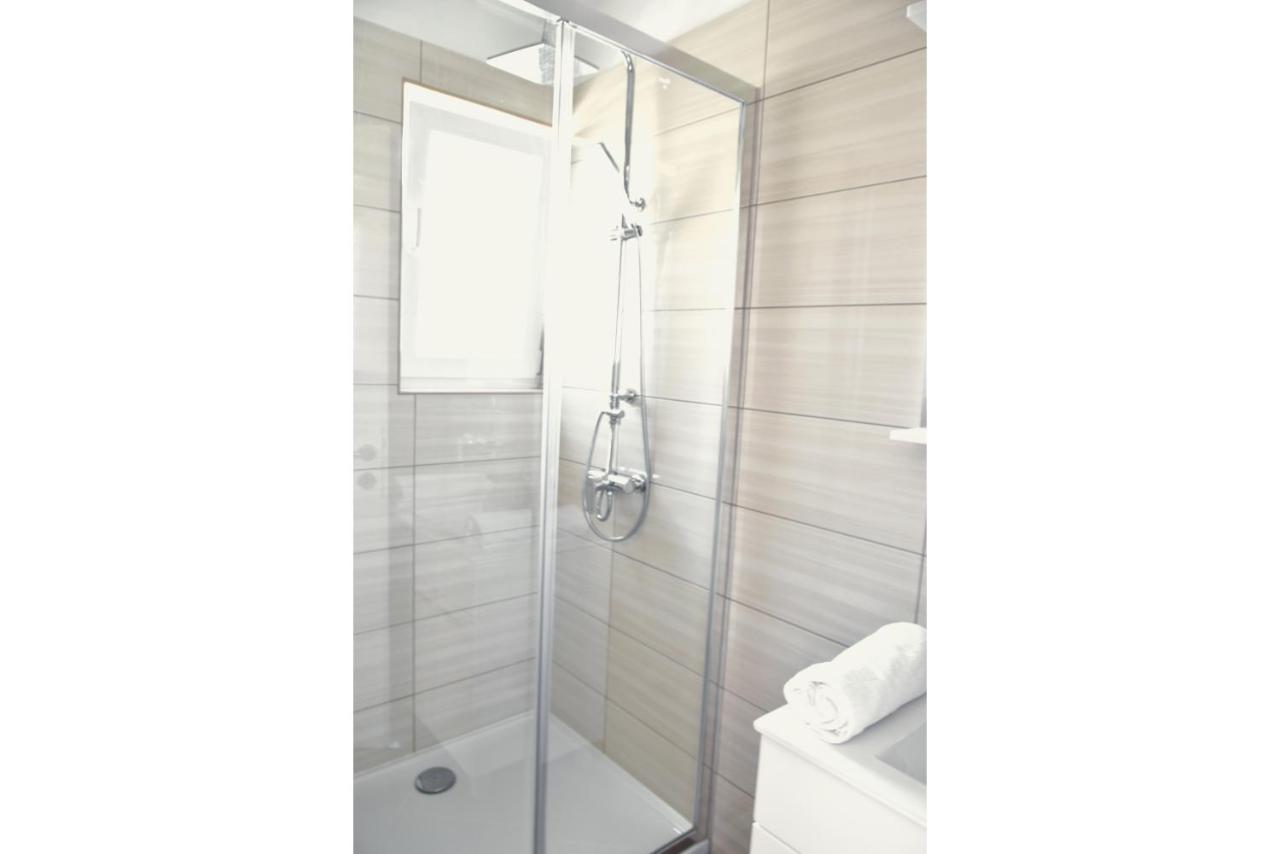 Rab Apartments Aurora 라브 외부 사진